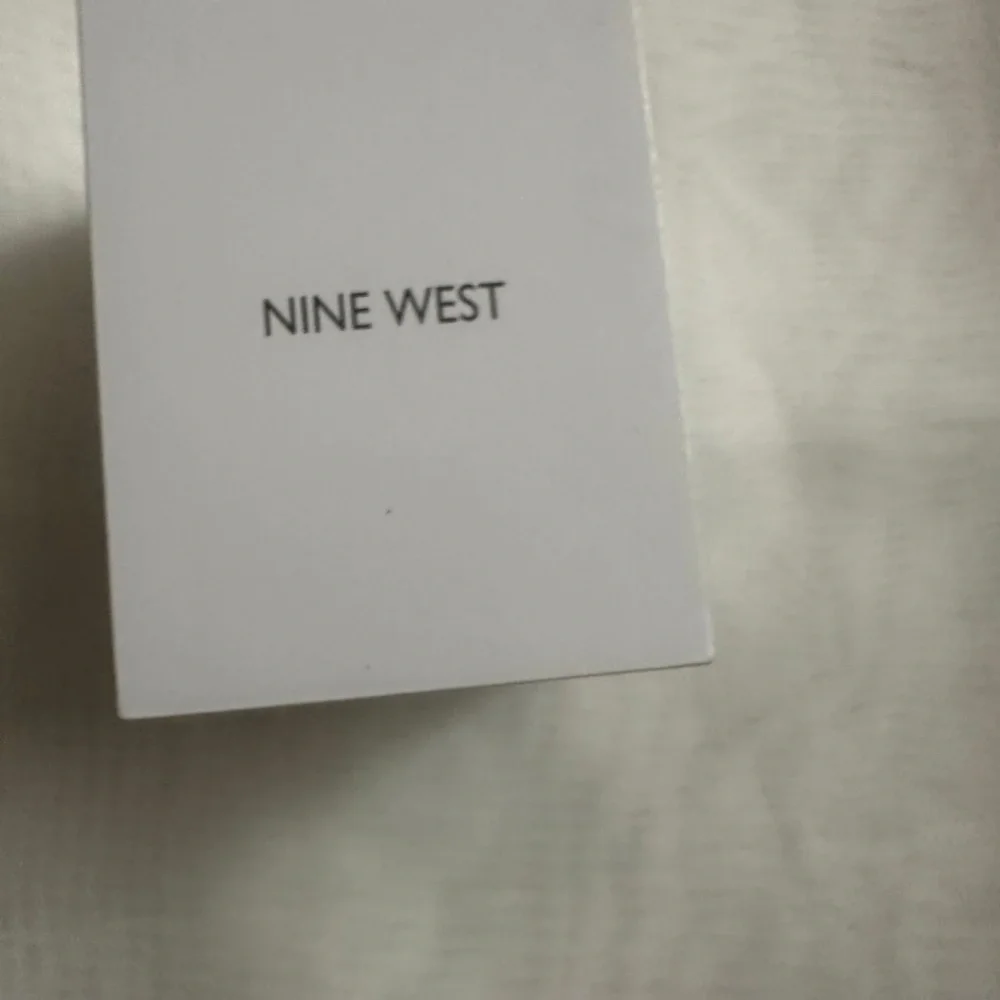 Watch - Picture 5 of 5